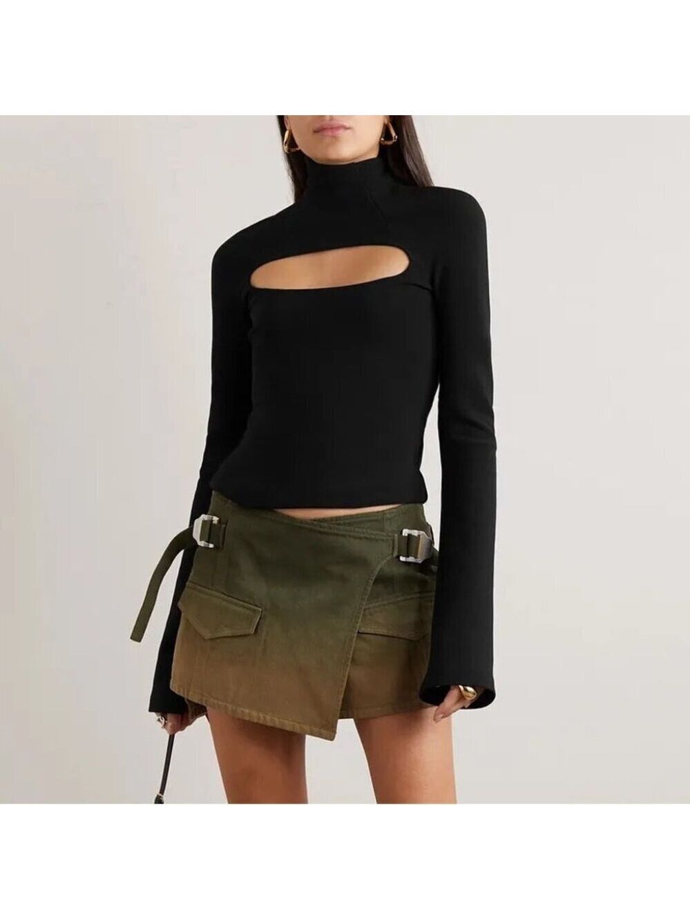 NWT A.W.A.K.E. MODE Cutout jersey turtleneck top in black size 40